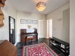 Photo 19- click for photo gallery